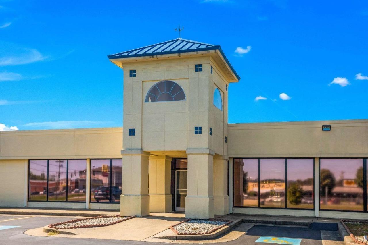 Econo Lodge Кейв Сити Екстериор снимка