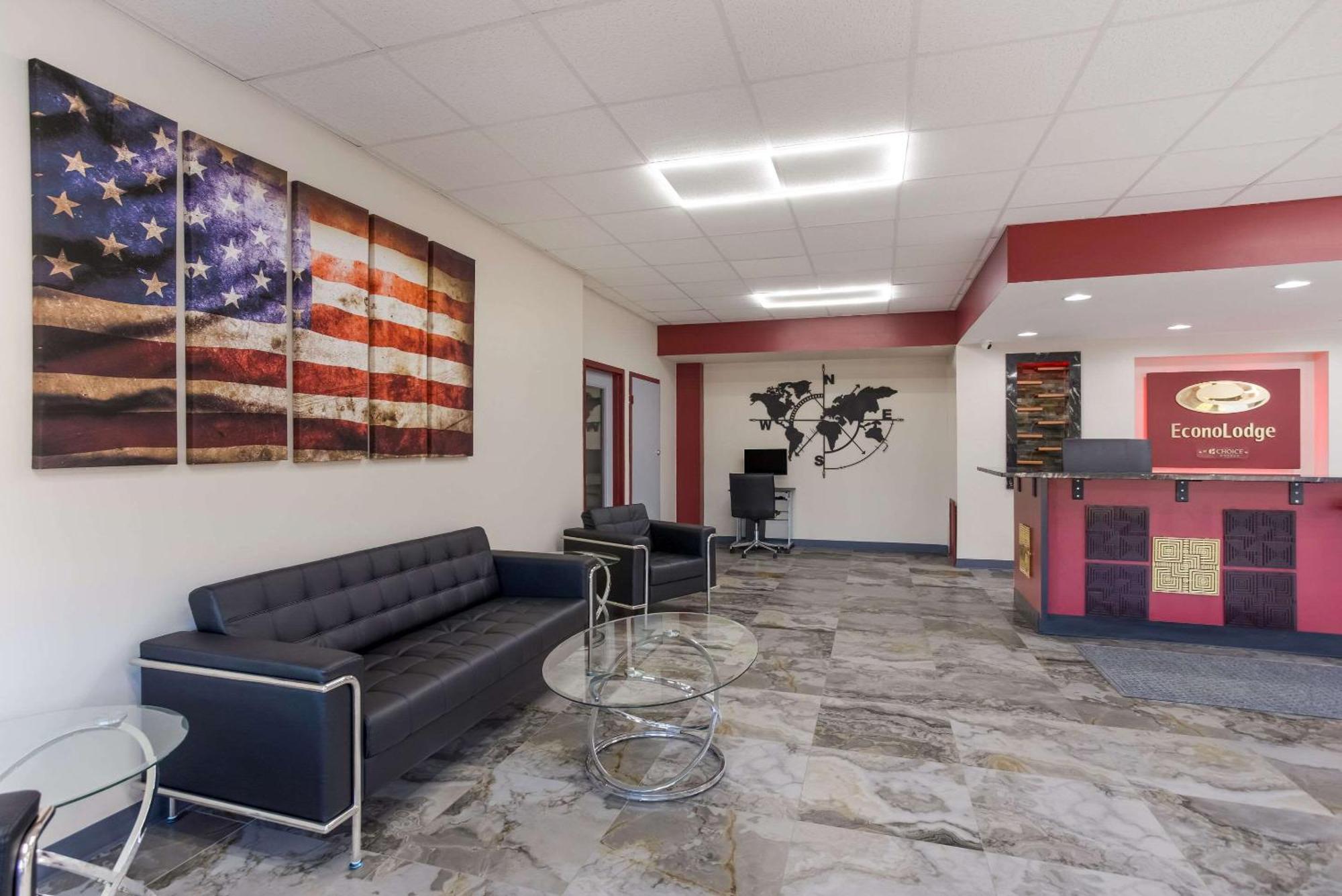 Econo Lodge Кейв Сити Екстериор снимка
