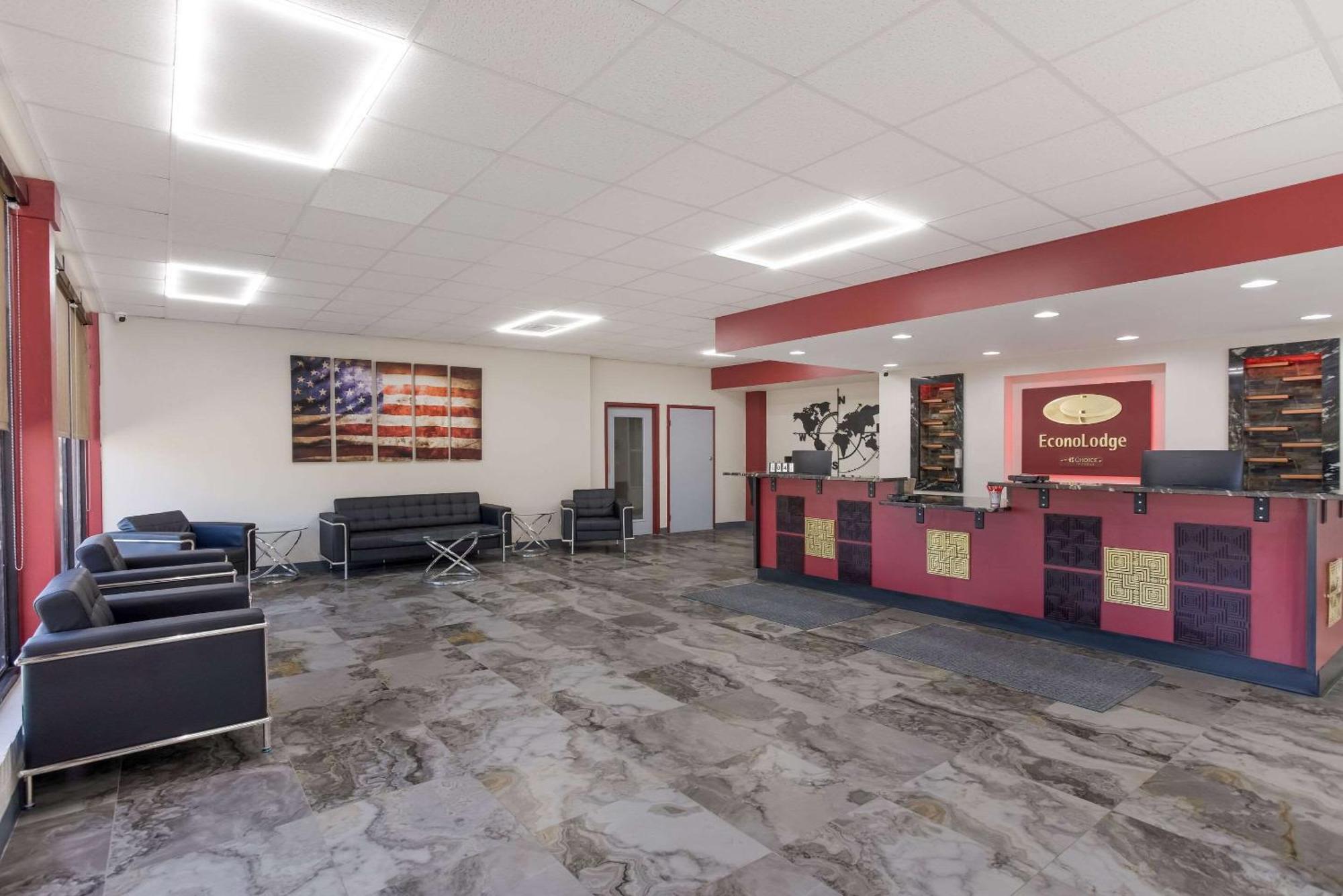 Econo Lodge Кейв Сити Екстериор снимка